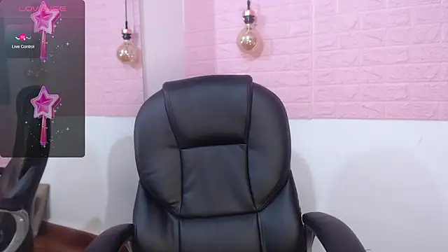 Susy thomson online show from January 2025 12:25:02 AM