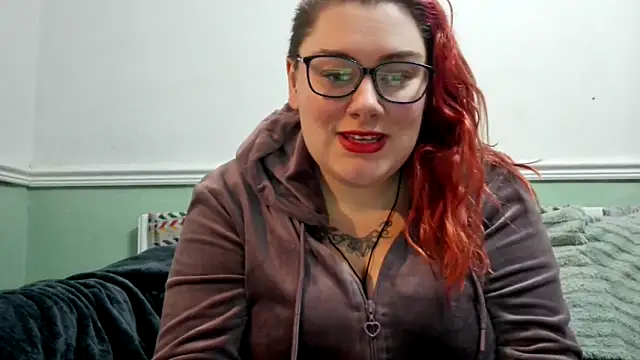 Bustycurves online show from January 2025 07:35:01 PM