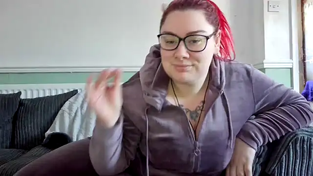 Bustycurves online show from January 2025 10:49:02 AM