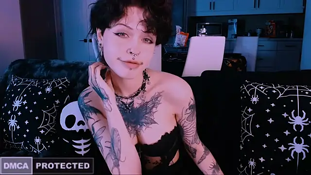 NaughtyLittleFox online show from January 2026 03:12:02 AM