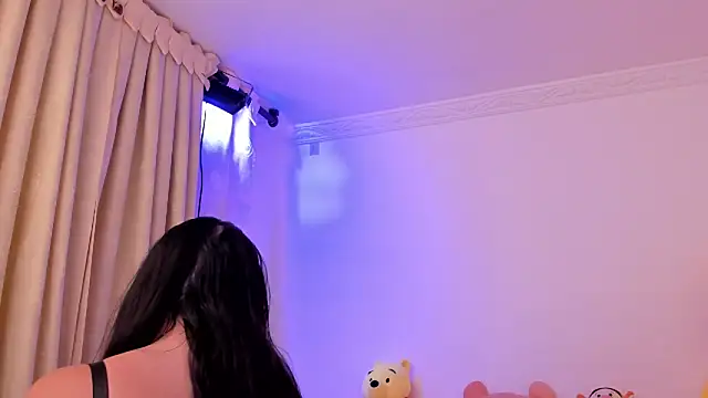 shanel taylor online show from February 2025 03:15:02 AM