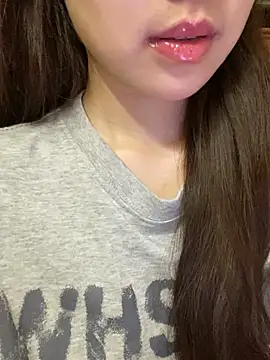 minmin2kk5 online show from March 2026 05:35:01 PM