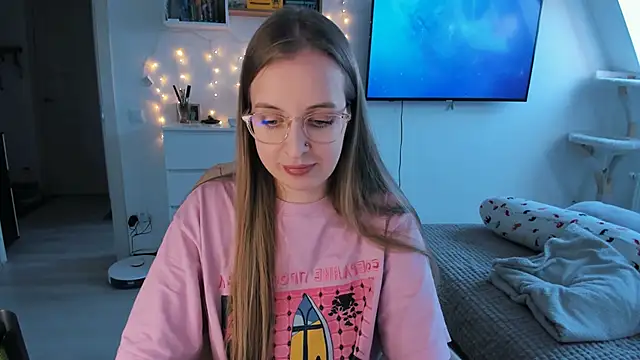 violet blue eyes online show from February 2026 11:04:02 AM