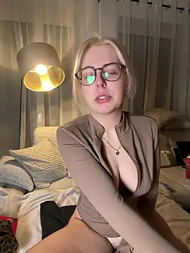 Snapshot of Livewithlucy chatting on February 2026 06:56:01 AM Livewithlucy online show from February 2026 06:56:01 AM