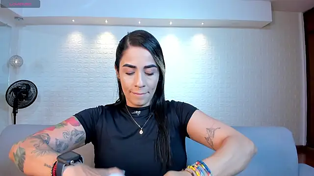 violet scott online show from November 2025 10:39:02 AM