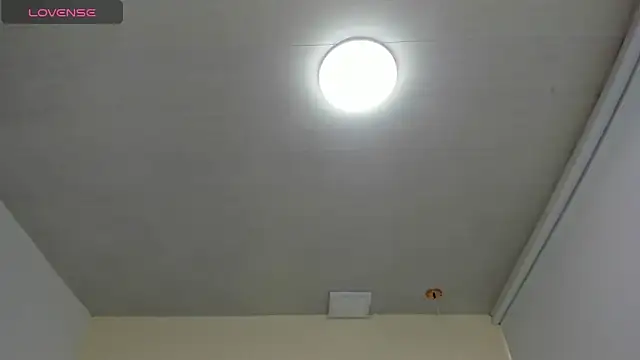 Cherllynn online show from November 2025 04:31:02 PM