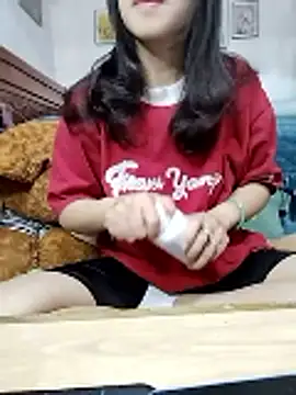 cream1299 online show from January 2026 12:58:02 AM