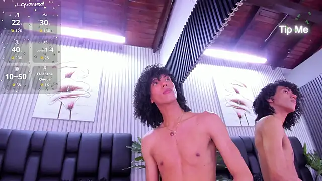 Camille Cedrik online show from September 2025 07:41:01 PM