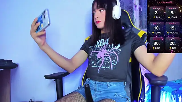 Dallia Park online show from December 2024 05:15:02 AM