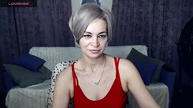 Blonde lola444 online show from December 2024 06:25:01 PM