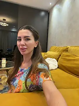 Snapshot of JustinneJade chatting on January 2026 05:24:01 AM JustinneJade online show from January 2026 05:24:01 AM