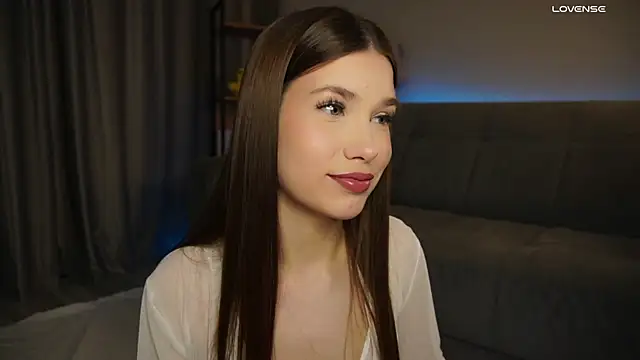  Eva Lee online show from February 2025 06:31:01 PM