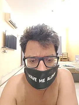 Daddy HA online show from April 2026 02:36:02 PM