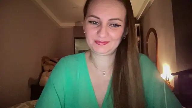 Snapshot of Viola_sweet chatting on June 2026 06:55:02 PM Viola sweet online show from June 2026 06:55:02 PM