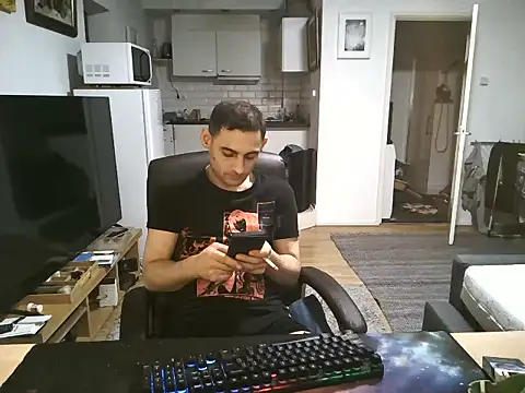 mihaimichael online show from September 2025 01:16:02 AM