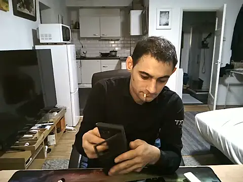 mihaimichael online show from October 2025 09:56:01 PM