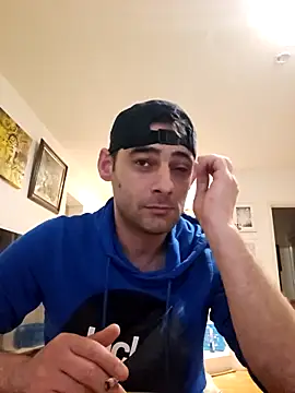 mihaimichael online show from April 2026 01:42:02 AM