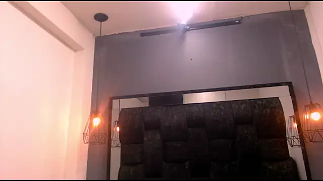 Jose Smoke online show from September 2025 02:57:01 AM