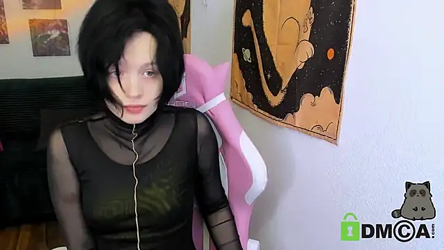 Alina Mills online show from December 2024 10:41:01 AM