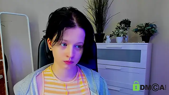 Alina Mills online show from January 2025 10:53:02 AM