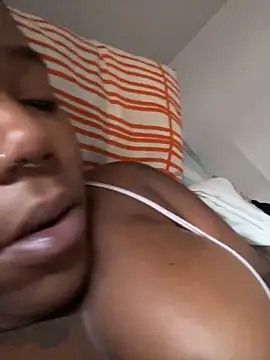 Goddess Nafeesha online show from November 2025 03:34:02 PM