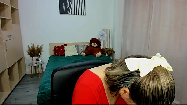 Alexa Dolly12 online show from December 2025 07:03:01 AM