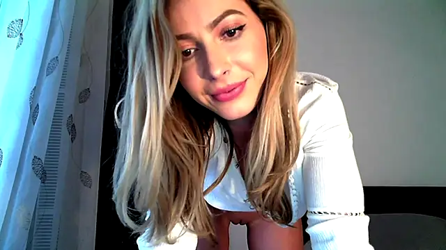 NisaXo online show from December 2024 09:58:01 AM