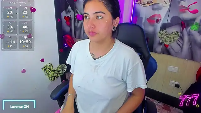  luna torres online show from July 2026 02:22:02 PM
