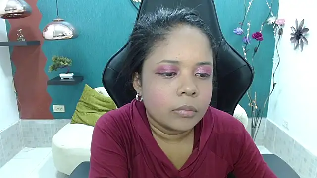 Melikasweetz online show from March 2025 05:04:01 PM