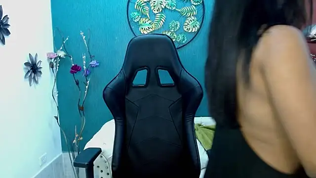 Melikasweetz online show from March 2025 02:51:02 PM