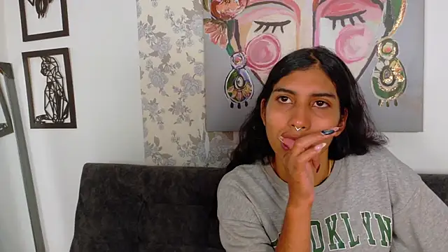 taty miller online show from November 2025 07:52:02 PM