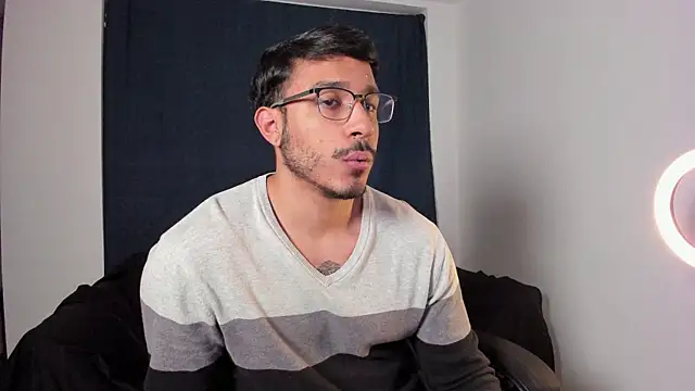 JayMarcos  online show from November 2025 11:07:02 PM