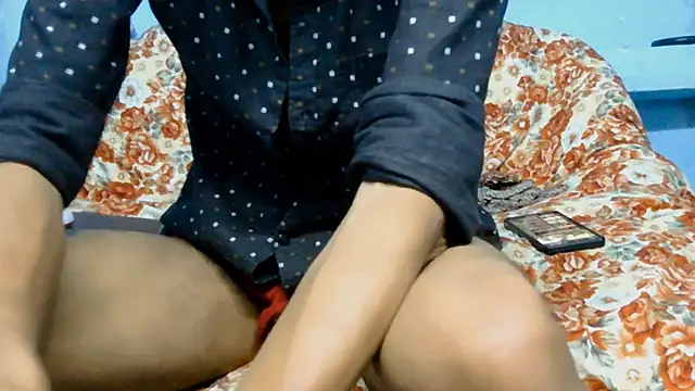 Alex Suman25 online show from April 2026 07:58:01 PM