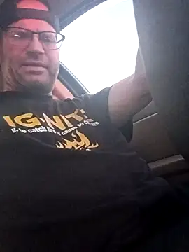 crazycam619 online show from December 2025 12:30:01 AM