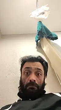 C8L3U online show from January 2025 04:59:01 AM