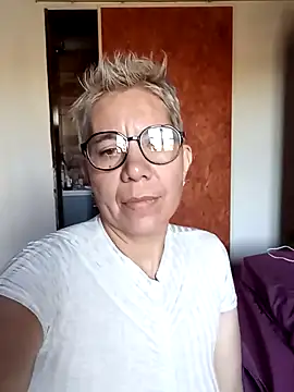 luz bella online show from January 2025 10:58:01 AM