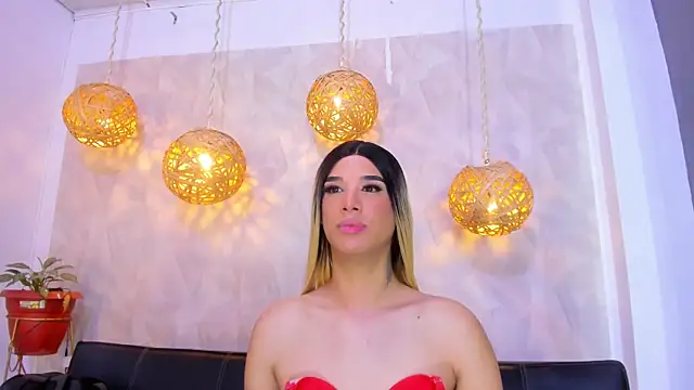 victoria aleia  online show from January 2025 11:20:01 PM