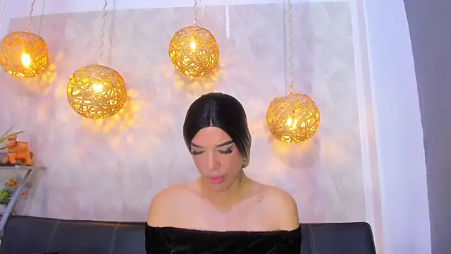 victoria aleia  online show from January 2025 08:01:02 PM