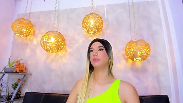 victoria aleia  online show from February 2025 11:47:02 PM