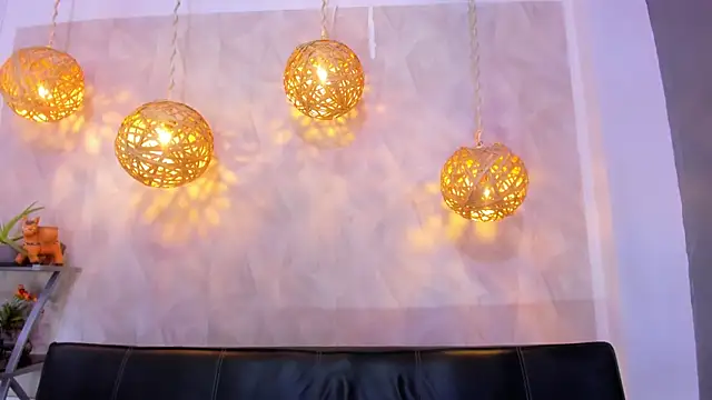 victoria aleia  online show from February 2025 11:20:02 PM