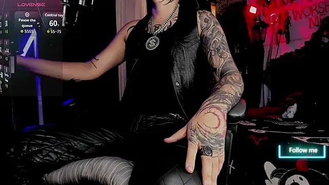 allanhurtss online show from October 2025 05:57:02 PM