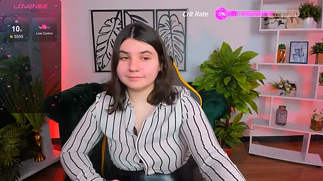 Viola  Shy online show from February 2025 09:33:02 PM