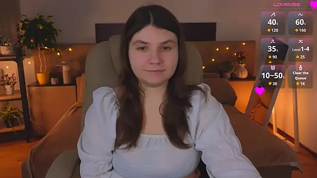 Viola  Shy online show from April 2026 08:18:01 PM