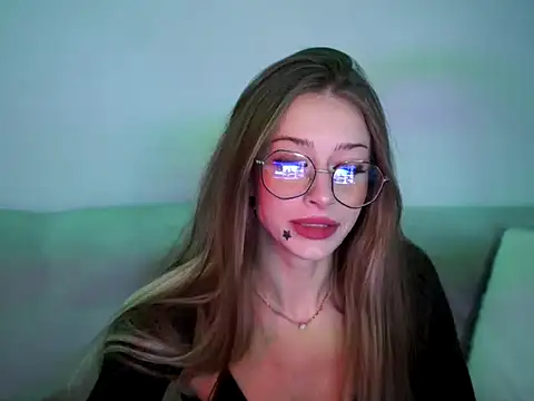 BARBIE 22888 online show from April 2026 07:18:02 PM