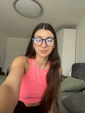 Wildberry  online show from February 2025 01:14:01 PM