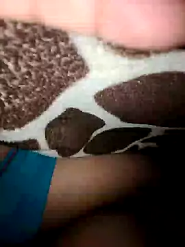 chica travieza online show from February 2026 04:31:01 AM