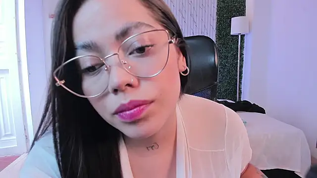 Melisa Soto online show from December 2025 07:54:02 PM