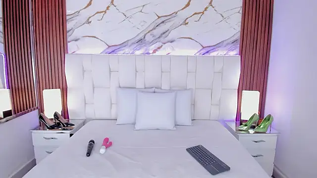 Snapshot of Coco_Balenciaga_ chatting on February 2026 11:58:01 AM Coco Balenciaga online show from February 2026 11:58:01 AM