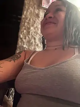 Pretty Isadora online show from March 2026 08:23:02 PM