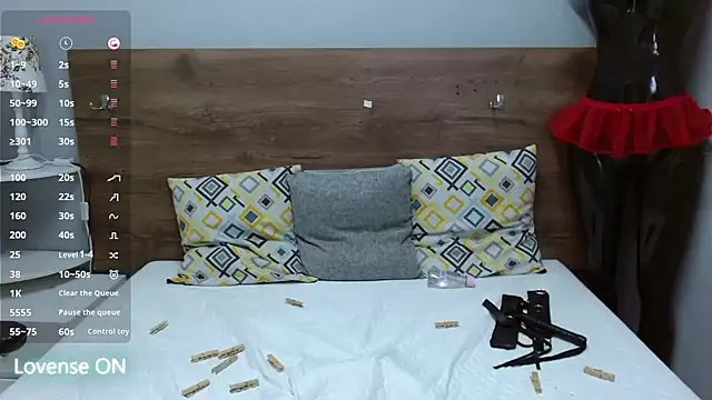 Hunter Ignis online show from January 2025 10:51:02 PM